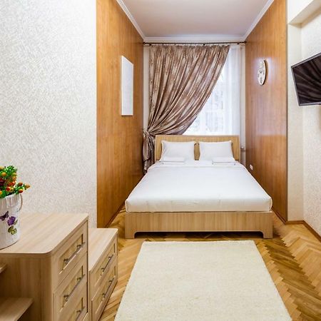 Alfa Apartments Svobody 31 Lviv Exterior photo